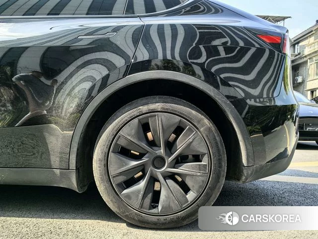 Tesla Model Y id 4206945 из Китая 12