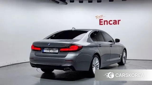 BMW 5 Series (G30) id 2964276 из Кореи 12