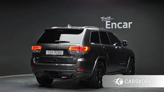 Jeep Grand Cherokee id 3692477 из Кореи 12