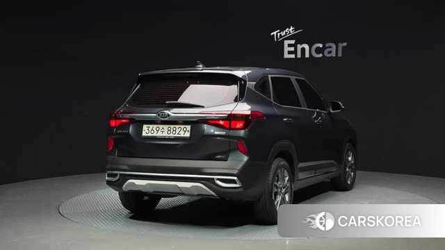 Kia Seltos id 4268925 из Кореи 12