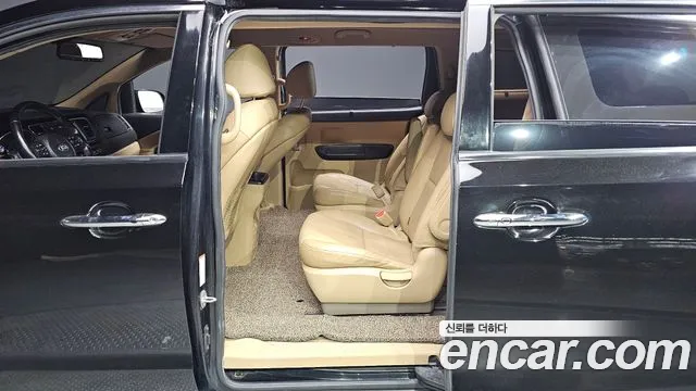 Kia The New Carnival id 2574448 из Кореи 12