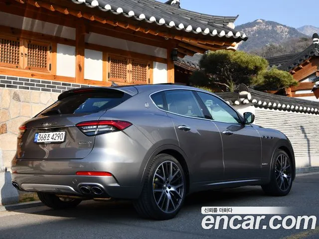 Maserati Levante id 2679275 из Кореи 5