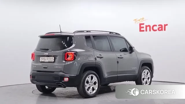 Jeep Renegade id 3546423 из Кореи 12