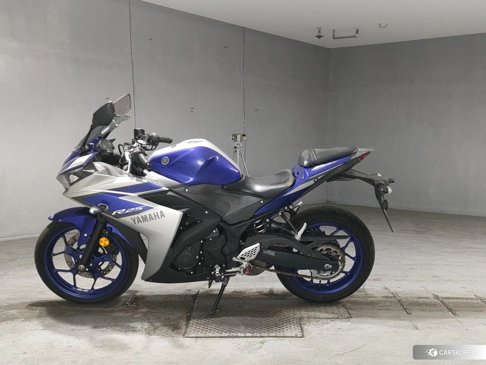 Yamaha YZF-R25 2015 из Японии, фото 2