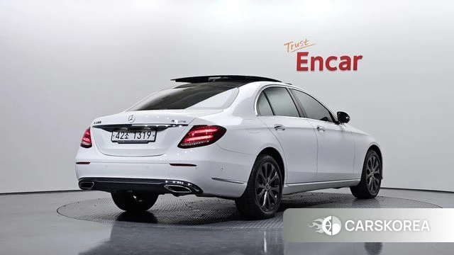 Mercedes-Benz E-Class W213 id 4269571 из Кореи 12