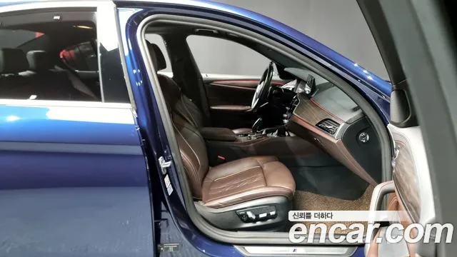 BMW 5 Series (G30) id 2544697 из Кореи 12