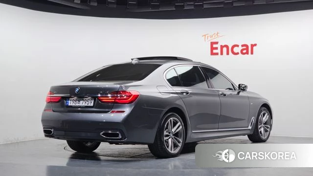 BMW 7 Series (G11) id 3845899 из Кореи 12