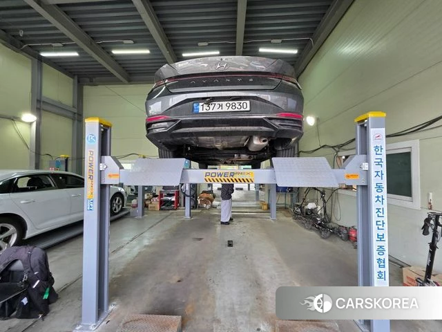 Hyundai Avante (CN7) 2022 Серый из Кореи, фото 2