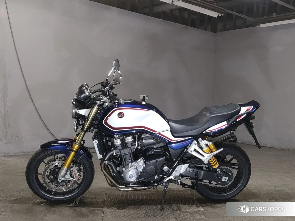 Проданный Honda CB1300SF SP 2019 из Японии, фото 2