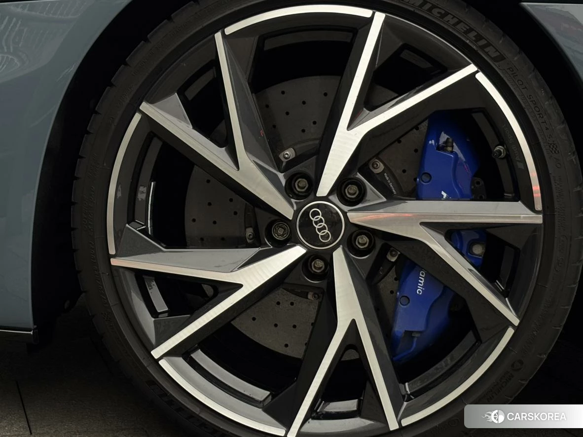 Audi R8 id 4461637 из Китая 10
