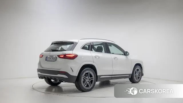 Mercedes-Benz GLA - Class H247 id 3739103 из Кореи 12