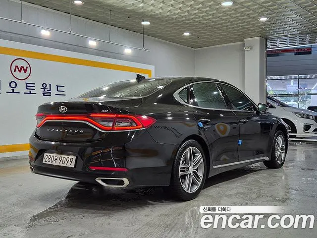 Hyundai Grandeur IG id 2708786 из Кореи 12