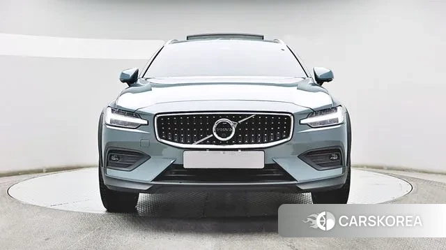 Volvo V60 Cross-Country 2nd Generation id 3400544 из Кореи 11