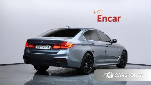 BMW 5 Series (G30) id 3499612 из Кореи 12