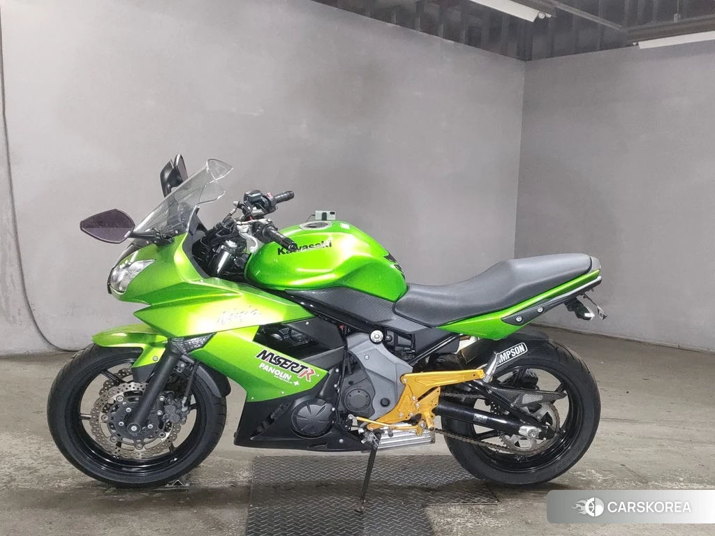 Проданный Kawasaki NINJA 400R 2014 из Японии, фото 2