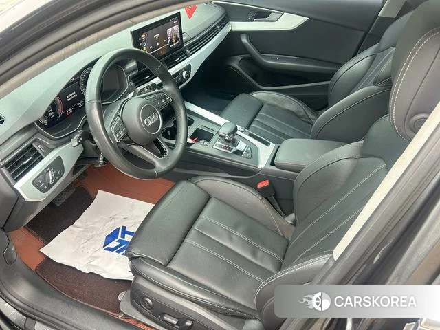Audi A4L 2022 Темно-серый из Китая, фото 2
