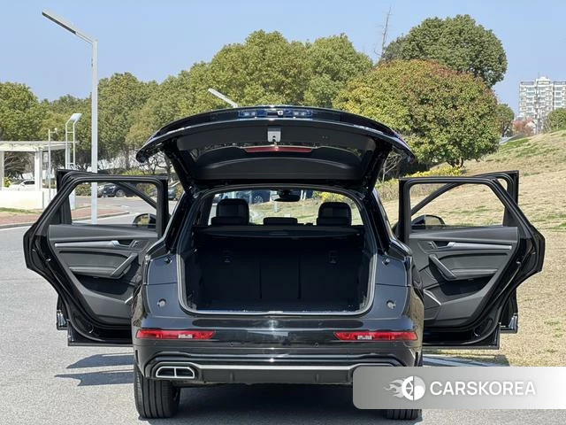 Audi Q5L id 4209238 из Китая 12