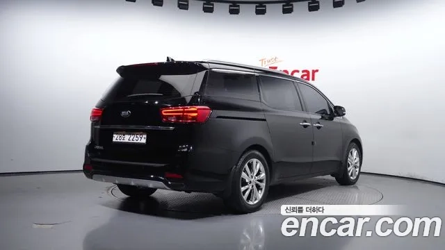 Kia The New Carnival id 2886956 из Кореи 12