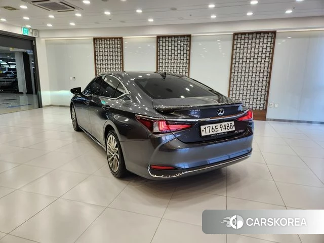 Lexus ES300h 7th generation id 3791837 из Кореи 7