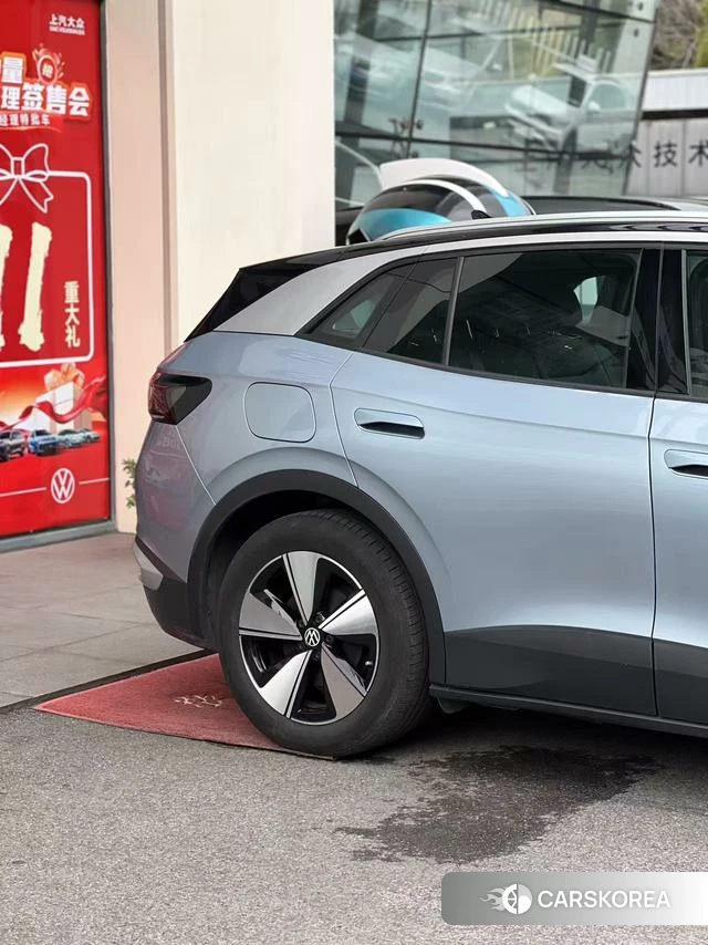 Volkswagen ID.4 X 2024 Синий из Китая, фото 3