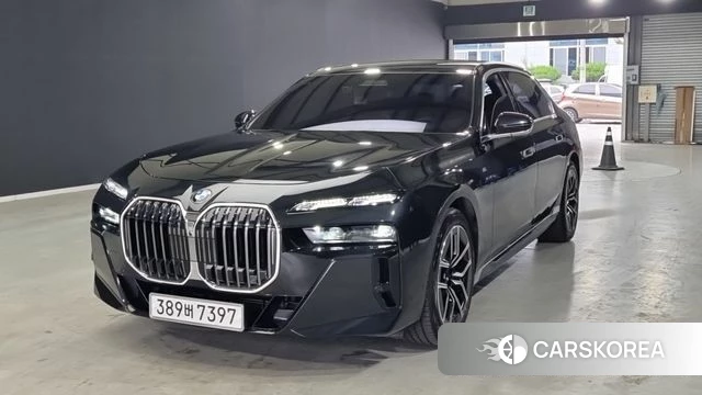 BMW 7 Series (G70) id 4488263 из Кореи 10