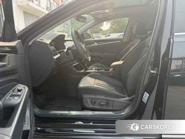 Volkswagen Passat id 4313406 из Китая 12