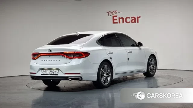 Hyundai Grandeur IG id 3034248 из Кореи 12