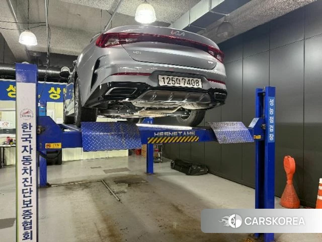 Kia K5 Hybrid 3rd Generation 2022 Серый из Кореи, фото 2