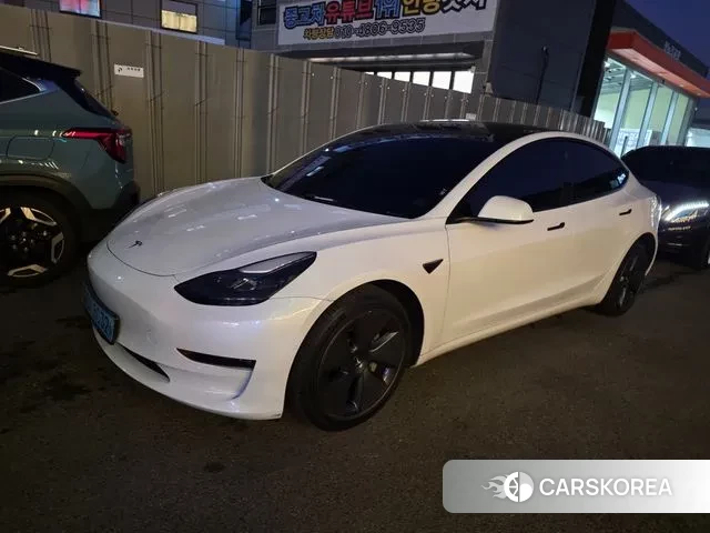 Tesla Model 3 2022 Белый из Кореи, фото 3
