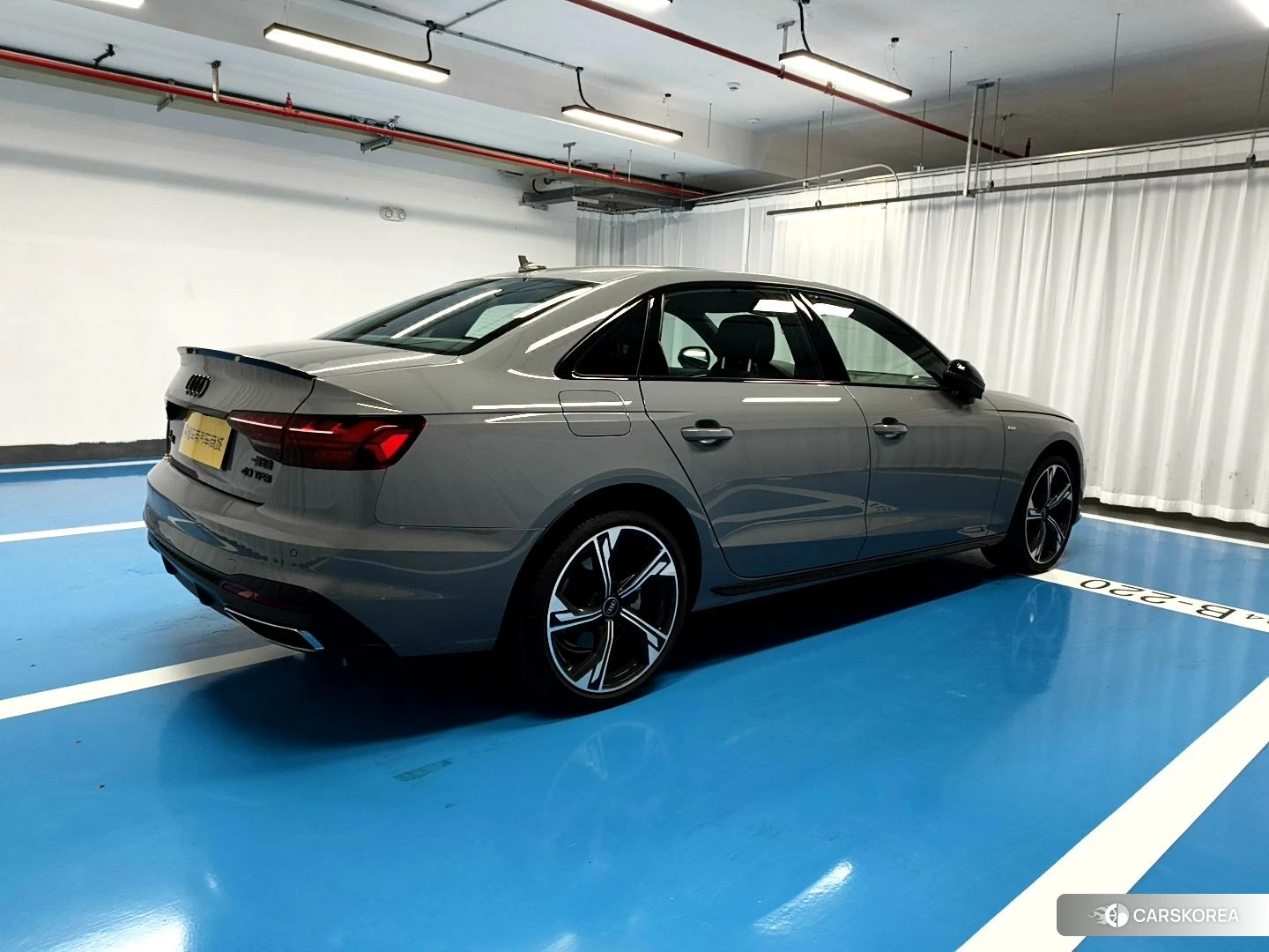 Audi A4L id 4453085 из Китая 12