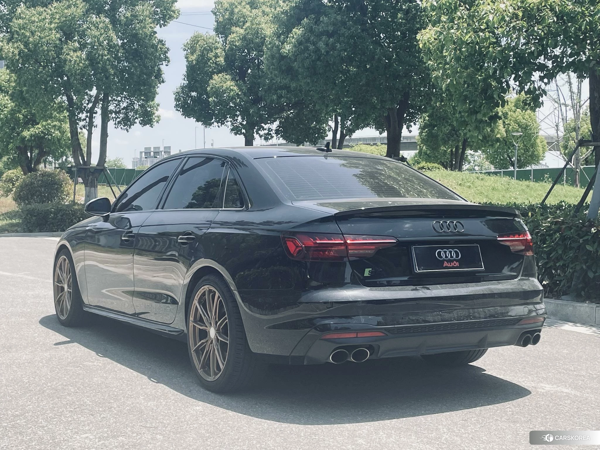 Audi S4 2020 Черный из Китая, фото 2