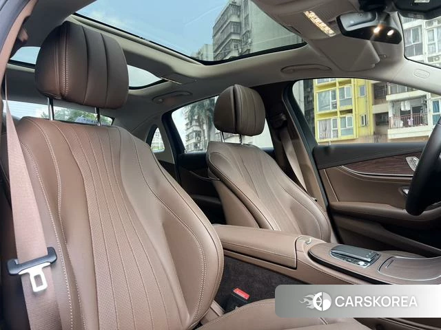 Mercedes-Benz E-class id 4274131 из Китая 8