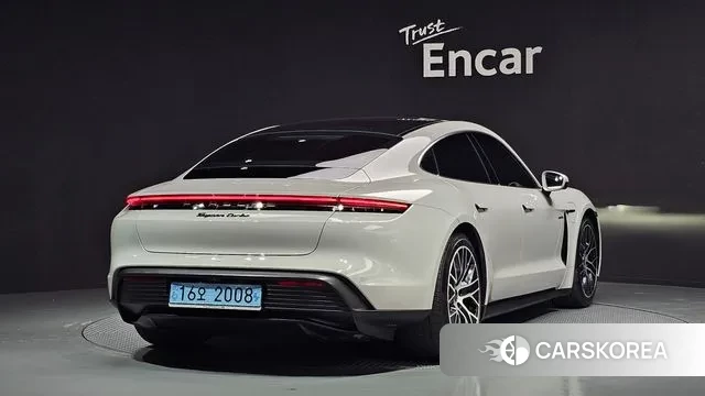 Porsche Taycan id 3366850 из Кореи 12