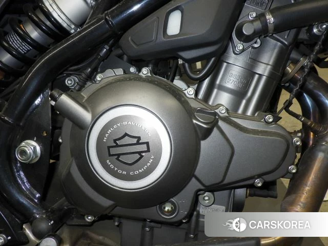 Engine photo