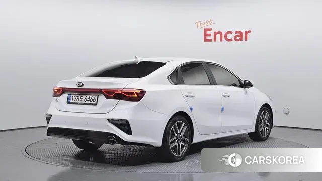 Kia Come New K3 id 3587705 из Кореи 12