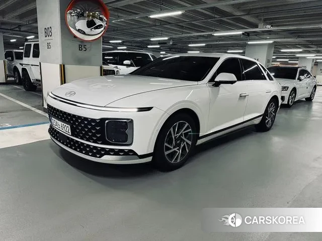 Hyundai Grandeur (GN7) id 3294559 из Кореи 12