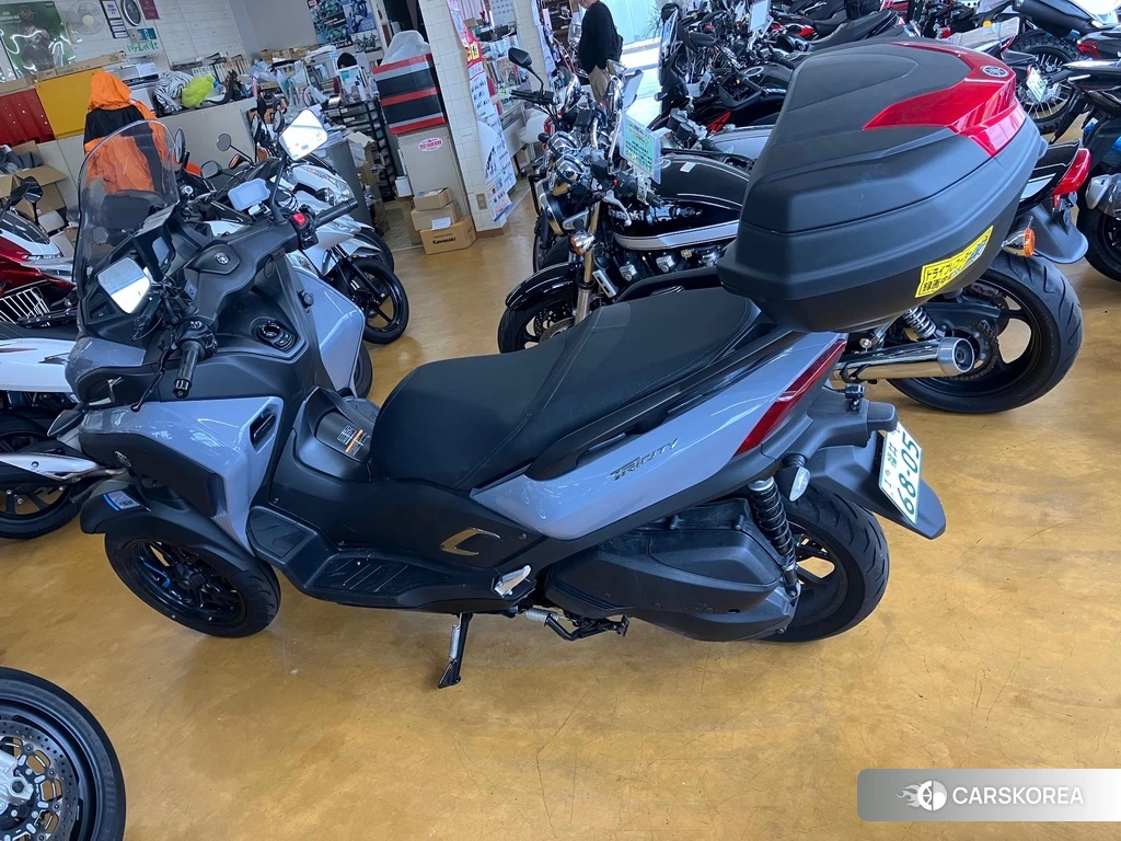 Проданный Yamaha TRICITY 300 2021 из Японии