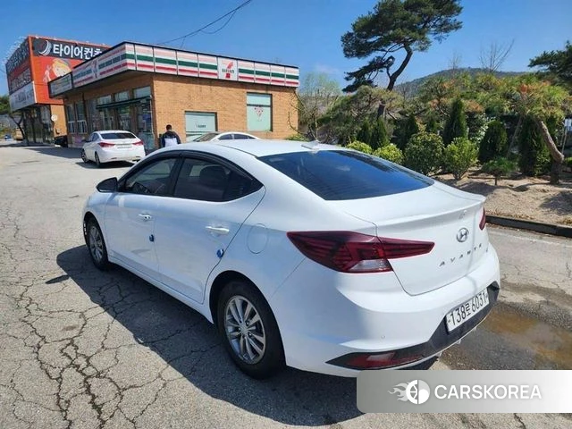 Hyundai The New Avante AD id 3965920 из Кореи 11