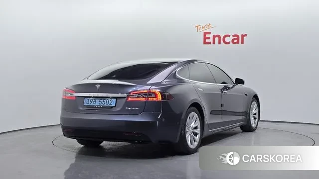Tesla Model S id 3547129 из Кореи 12