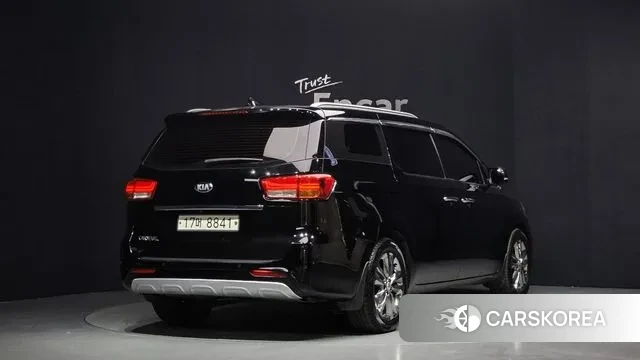 Kia All New Carnival id 3608413 из Кореи 12