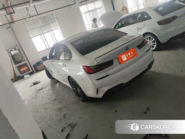 BMW 3 series 2021 Белый из Китая, фото 2