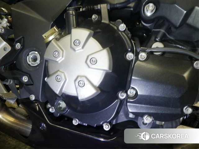 Engine photo