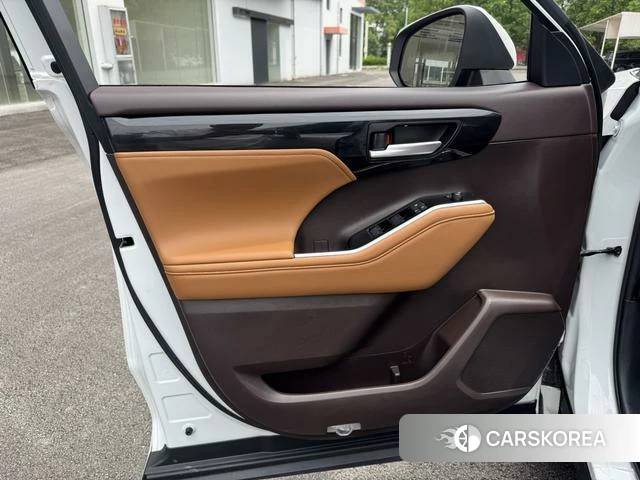 Toyota Highlander id 4314821 из Китая 12