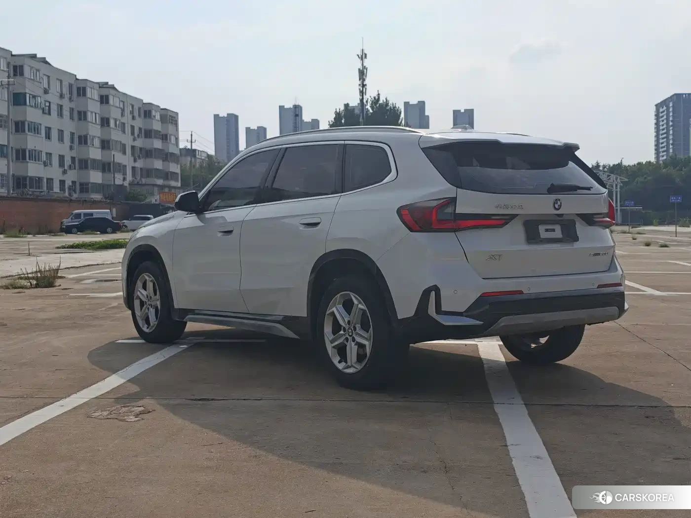 BMW X1 2023 Белый из Китая, фото 2
