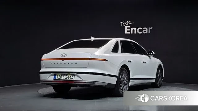 Hyundai Grandeur Hybrid (GN7) id 3696202 из Кореи 12