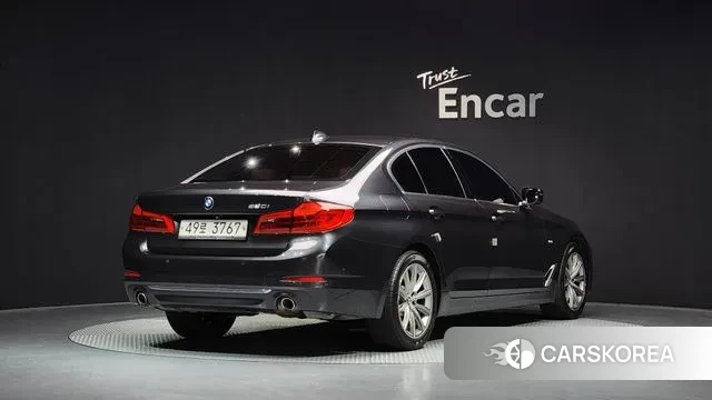 BMW 5 Series (G30) id 3060830 из Кореи 12