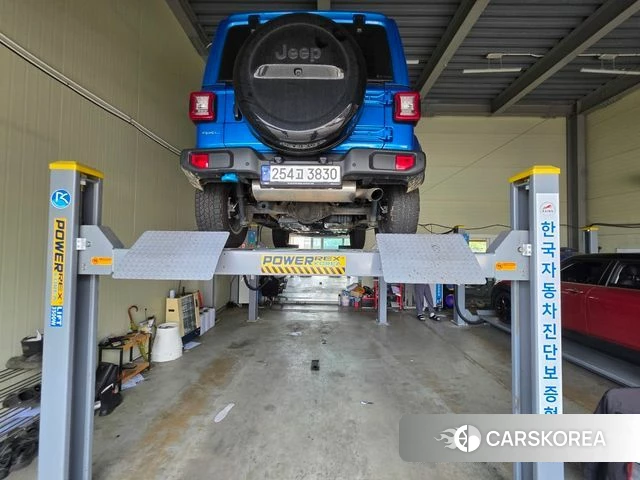 Jeep Wrangler (JL) 2022 Синий из Кореи, фото 2