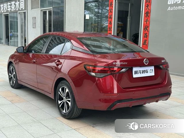 Nissan Xuan Yi id 4264113 из Китая 12