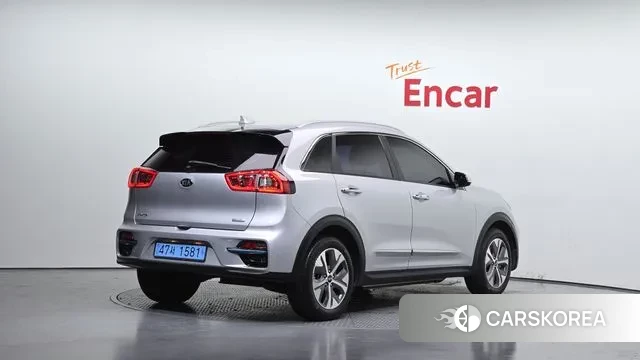 Kia Niro EV id 3084361 из Кореи 12