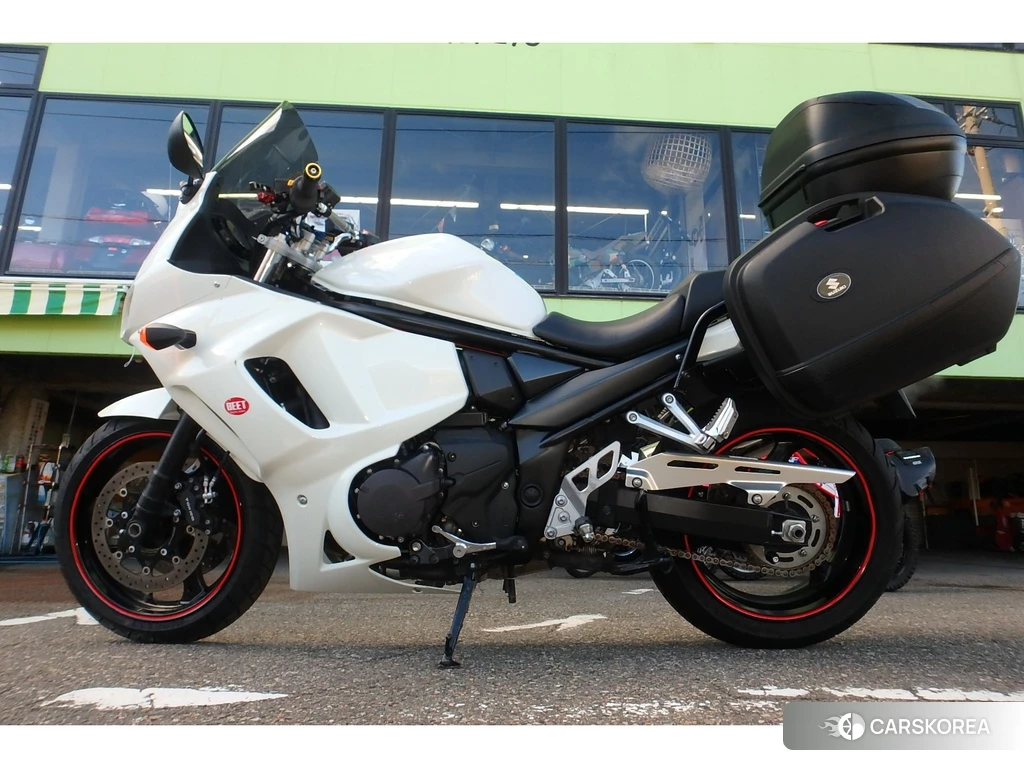 Проданный Suzuki BANDIT 1250F 2013 из Японии